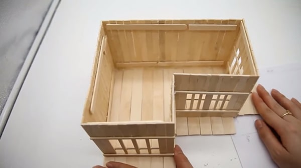 Cách làm mô hình nhà đơn giản bằng que kem gỗ  Sáng tạo  Việt Giải Trí